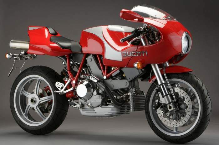 ducati mh900